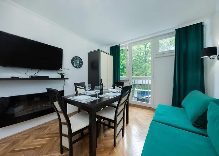 Unitapartament Short Rent Apartment In Warsaw By Metro Station Rondo Onz Apart With 3Bedrooms 22
