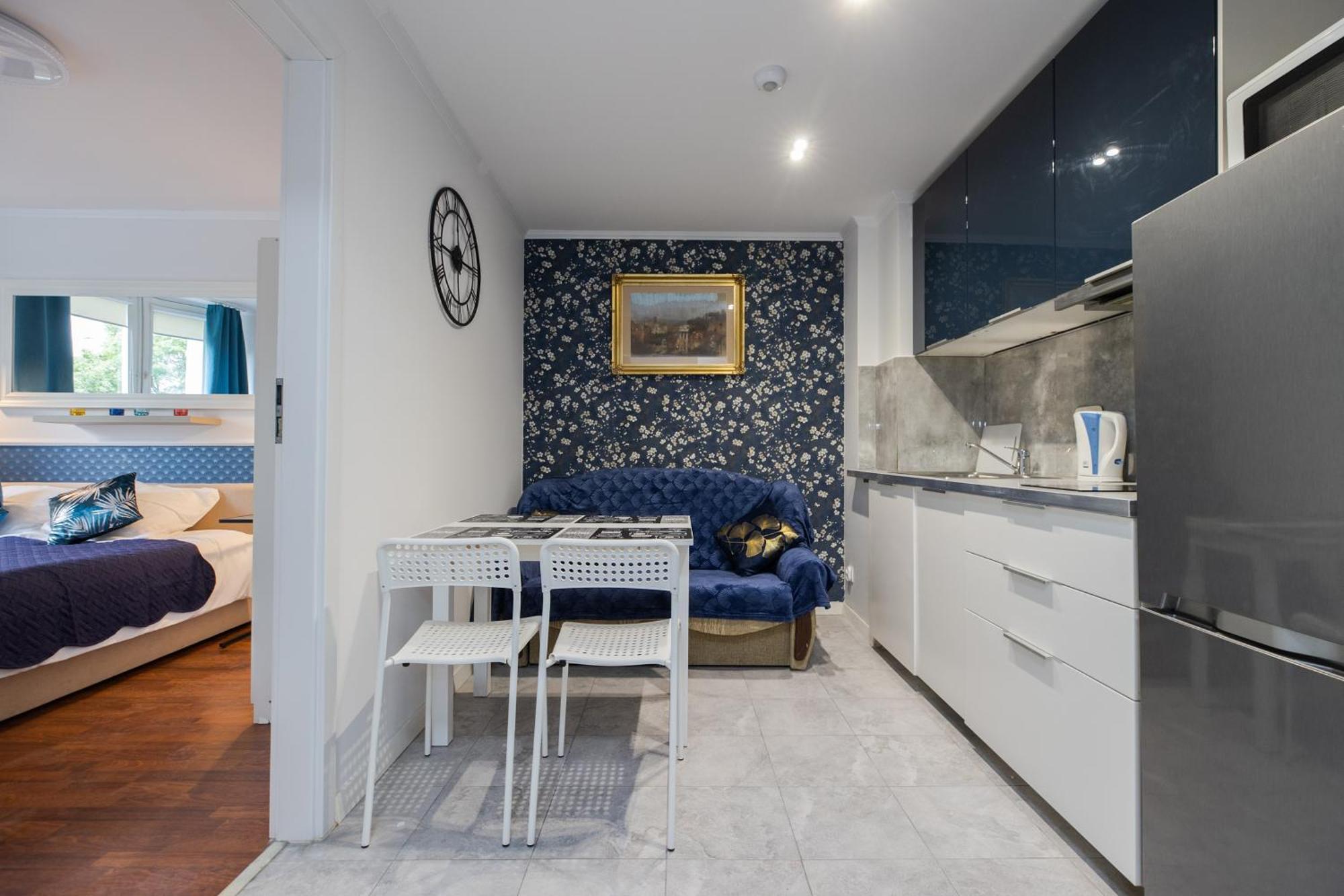 Unitapartament Short Rent In By Metro Station Rondo Onz With 3bedrooms 22 Варшава