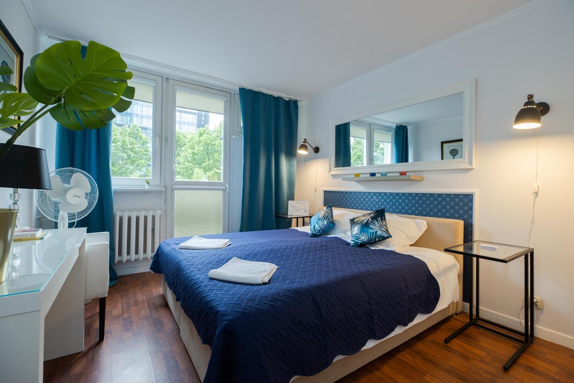 Апартаменти Unitapartament Short Rent In By Metro Station Rondo Onz With 3bedrooms 22
