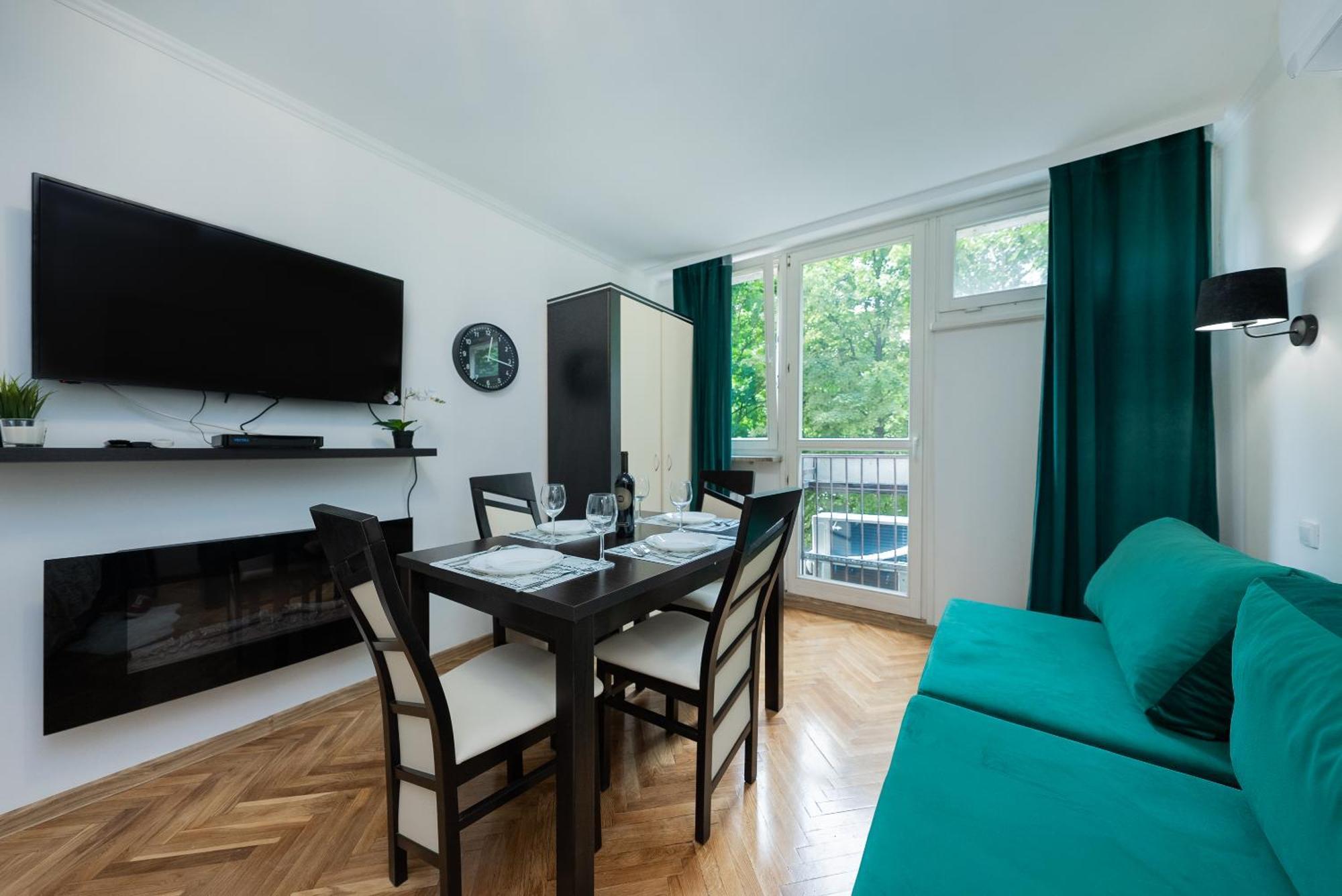 Апартаменти Unitapartament Short Rent In By Metro Station Rondo Onz With 3bedrooms 22 *